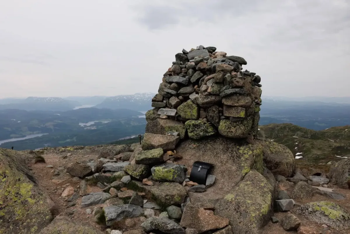 Sunday visit to Vehus'n (between Åmot and Rauland)