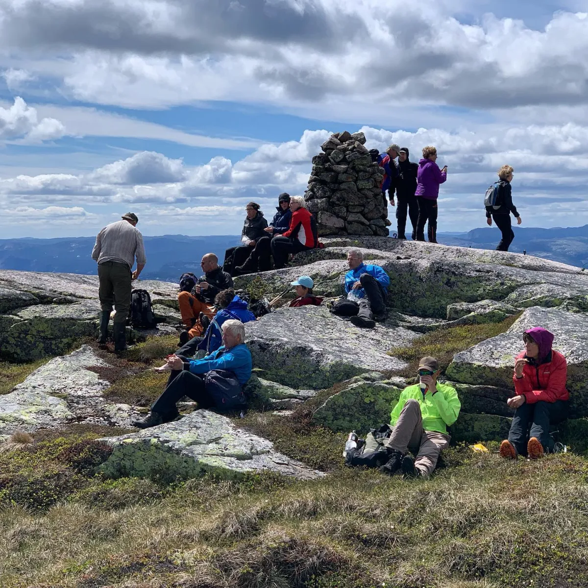 Brokefjell (1/5). Organisierte Reise 22 Juni 2019. Herzlichen Dank für die Reise! @ Telemark